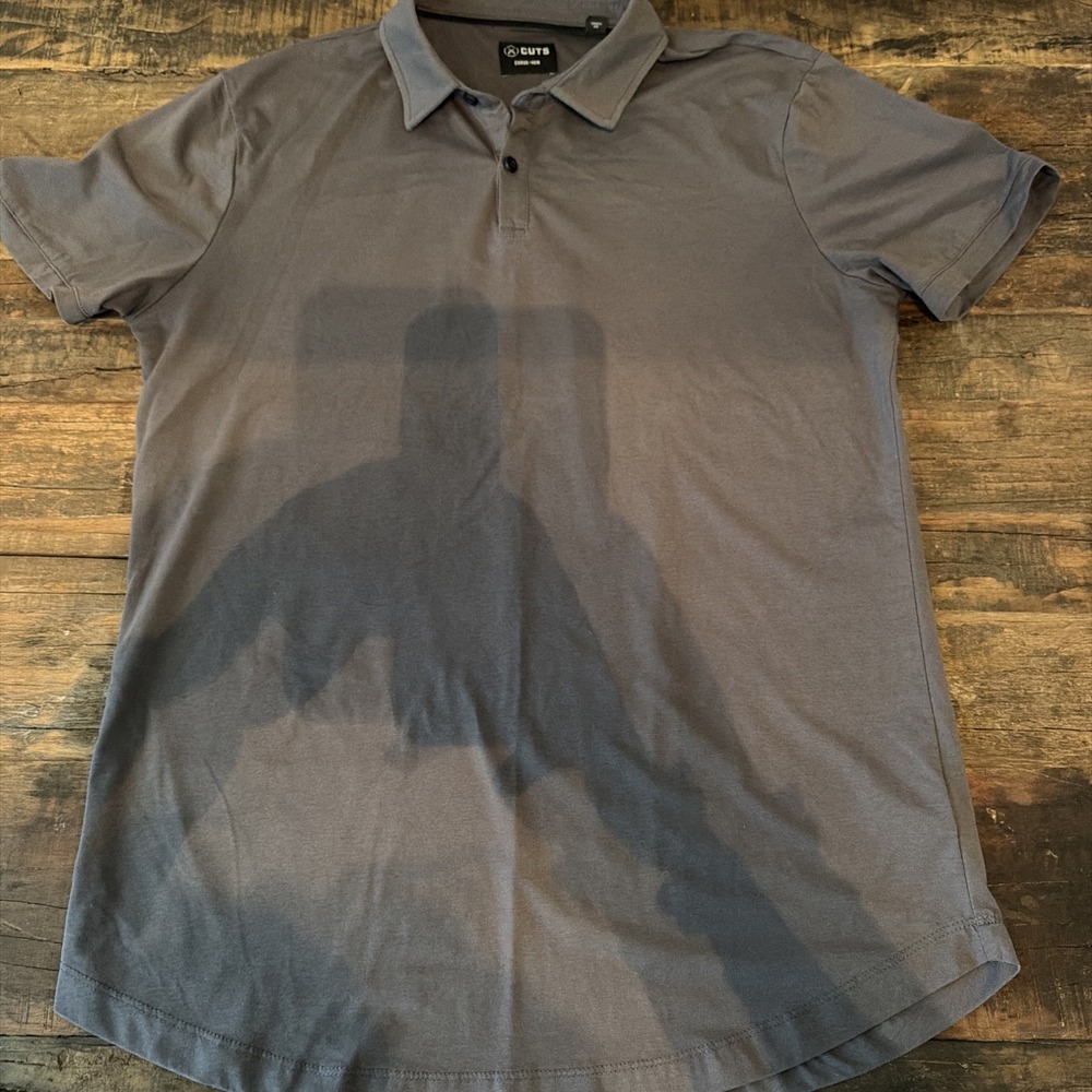 Cuts Men's Curve Hem Shirt Gray Size L